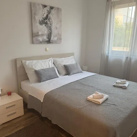 Luana Holiday home