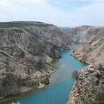 Luana * ماسلينتسا